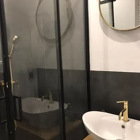 Stylowy W Centrum Апартаменты Вроцлав